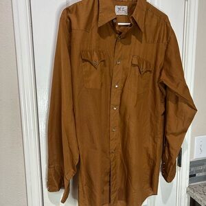 Men's Casual Button-Down Shirt in Rich Brown